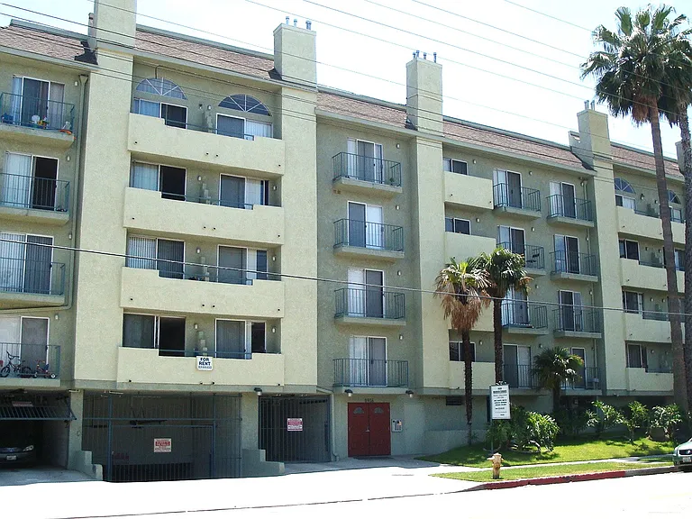 Magnolia Terrace Apartments — Photo 3