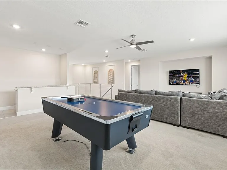 8373 Ludington Cir — Photo 37