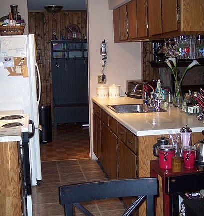 Kitchen Side
