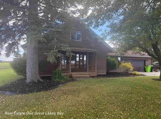 2160 River Rd, Kawkawlin, MI 48631