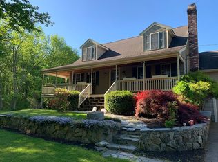 75 Center St, Bellingham, MA 02019