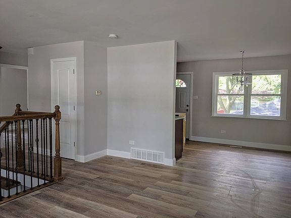 3rd image of 4241 Clark Dr
