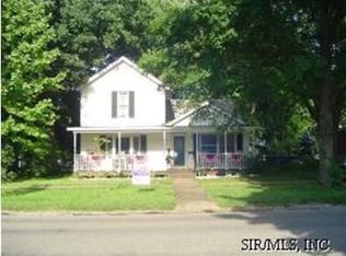 1010 N 5th St, Vandalia, IL 62471