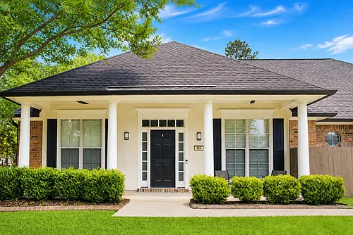400 Grand Oaks Dr Photo 1