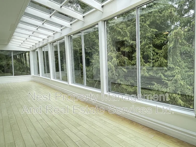 1137 Crestline Rd — Photo 10