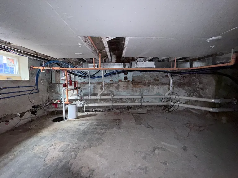 2113 S 15th St #1 — Photo 33