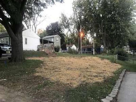 vacant lot