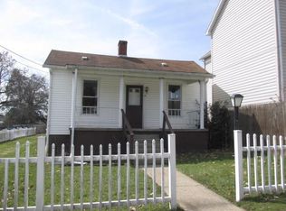 117 Chestnut St, Everson, PA