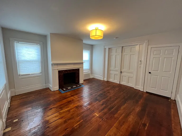176 Elm St #1 — Photo 8