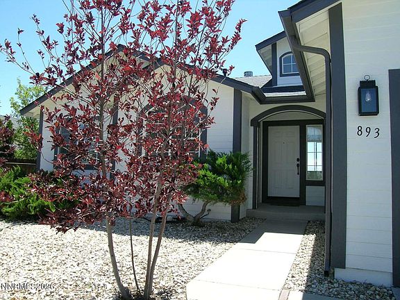 4th image of 893 Vista Park Dr