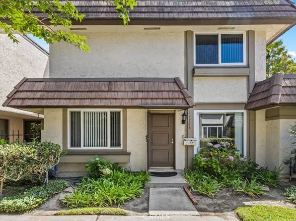 13966 Chelmsford Walk, Westminster, CA 92683