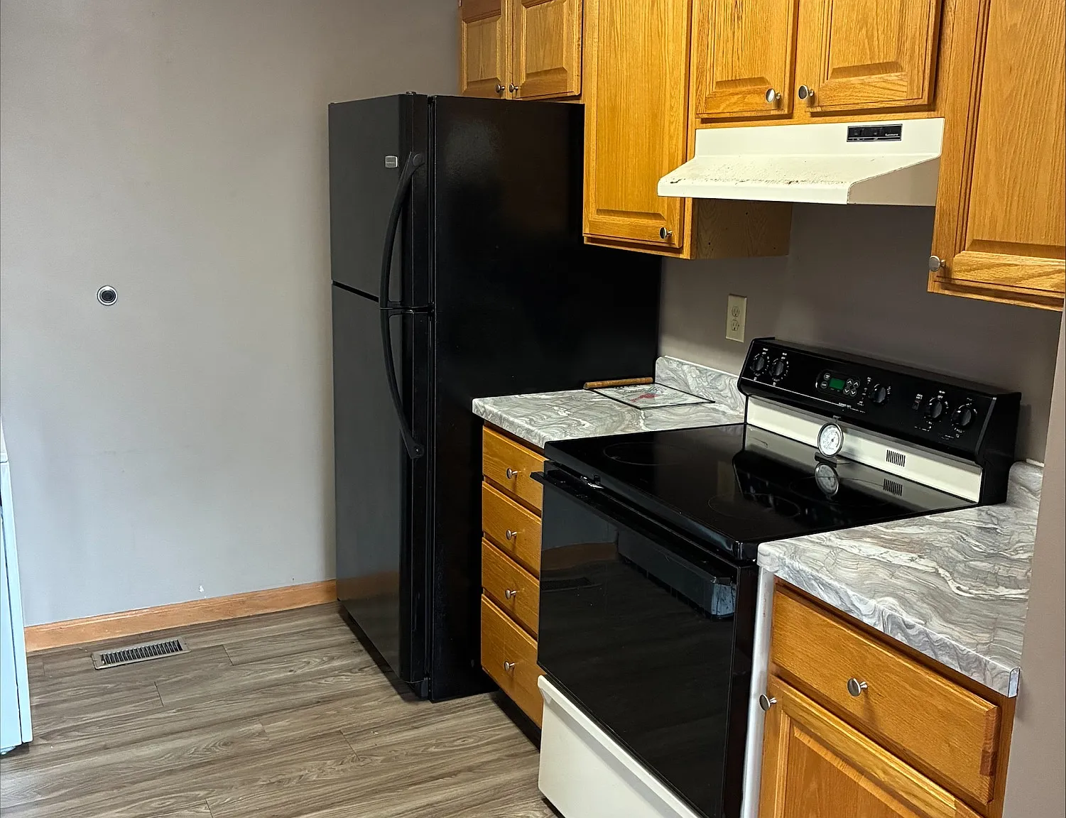 1 bed, 900 sqft, $900 — Photo 4