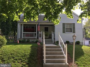 1706 Elm St, New Cumberland, PA 17070