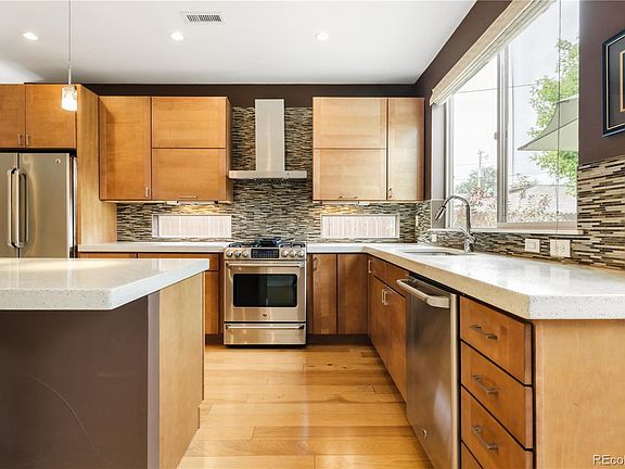 3rd image of 2051 Osceola Street