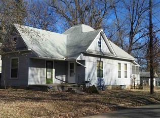 2222 SW Clay St, Topeka, KS 66611