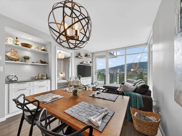 520 Como Lake Ave #1003, Coquitlam, BC V3J 0E8