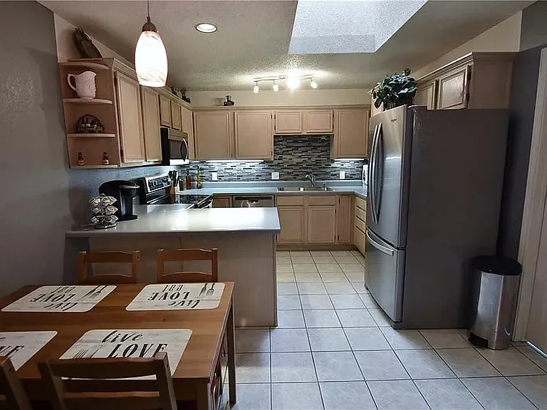 6323 Brookbriar Ct — Photo 5