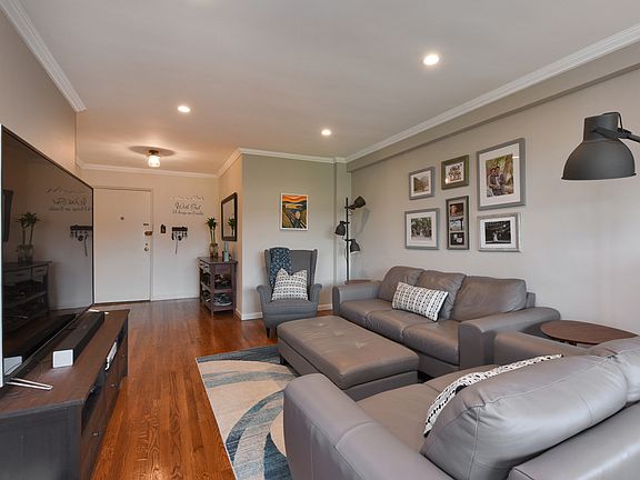5th image of 209-15 18th Ave APT 5F