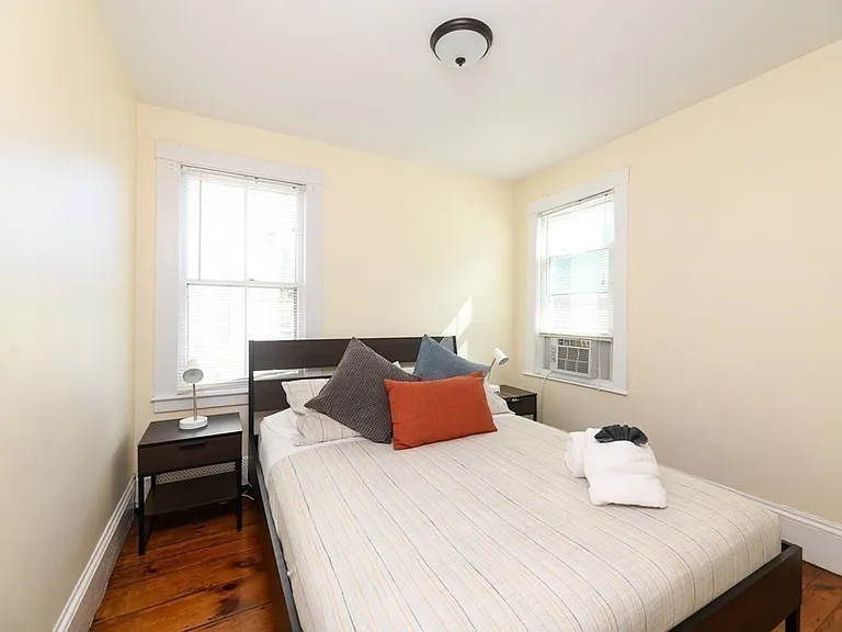 12 Kilby St #1L — Photo 4