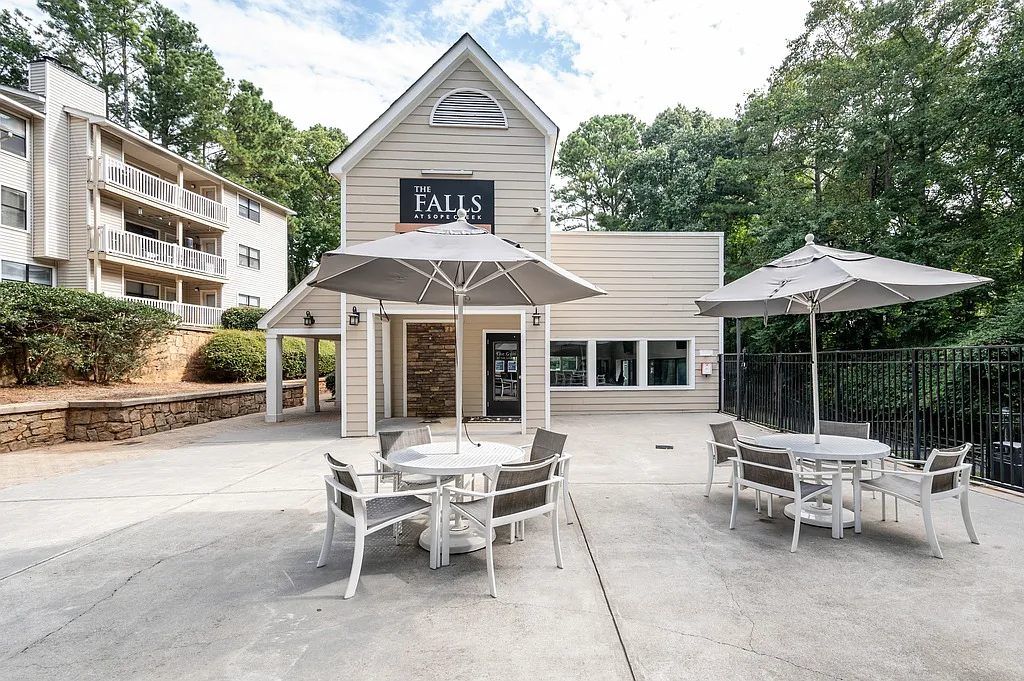 The Falls at Sope Creek Apartments — Photo 3