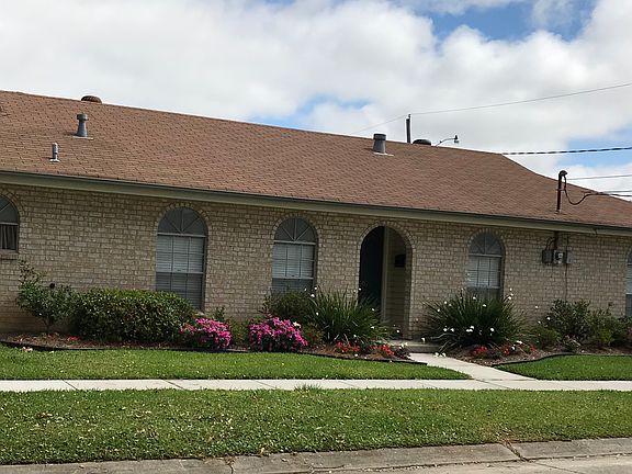 2nd image of 2401 Illinois Ave