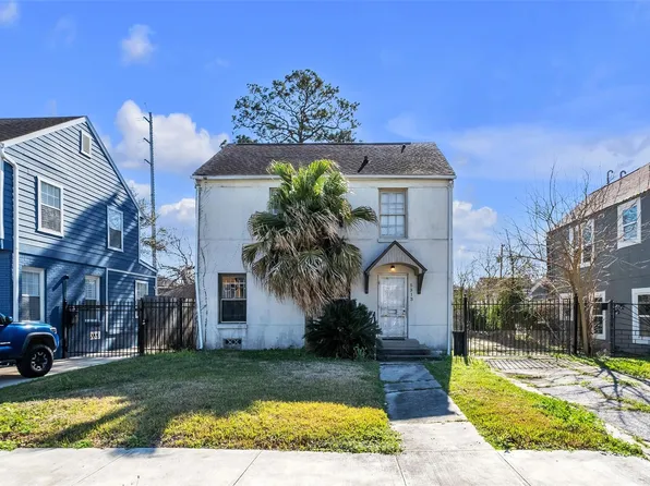 5313 Palmer St, Houston, TX 77004