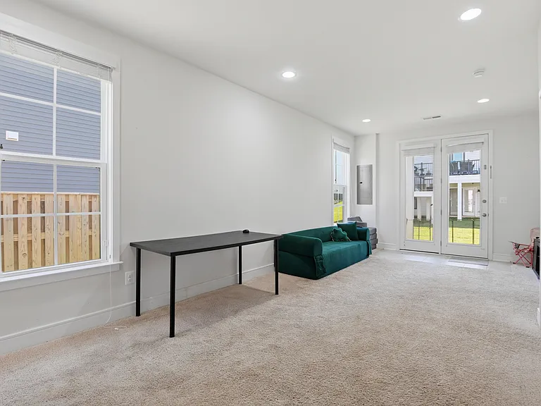25419 Hartland Orchard Ter — Photo 5