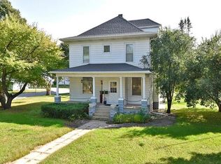 315 Gunderson Blvd, Kenyon, MN 55946