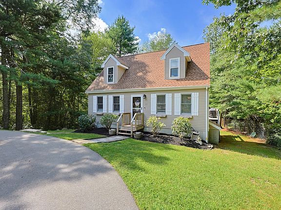 2nd image of 22 Starrett Ave