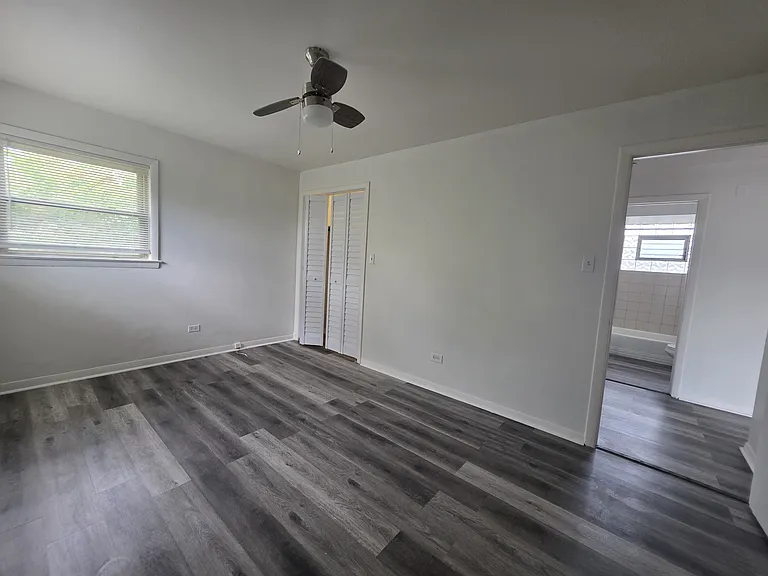 501 E 87th St #2N — Photo 10