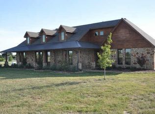 160 Goodnight Trl, Rhome, TX 76078