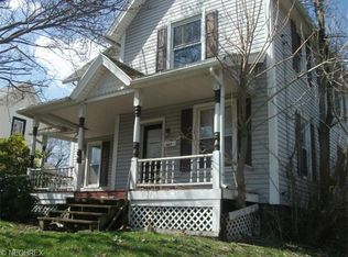 407 11th St SW, Massillon, OH 44647