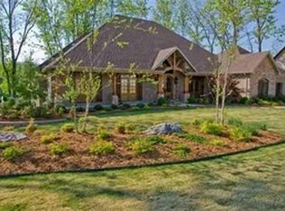 7413 Palm Beach Ave, Benton, AR 72019