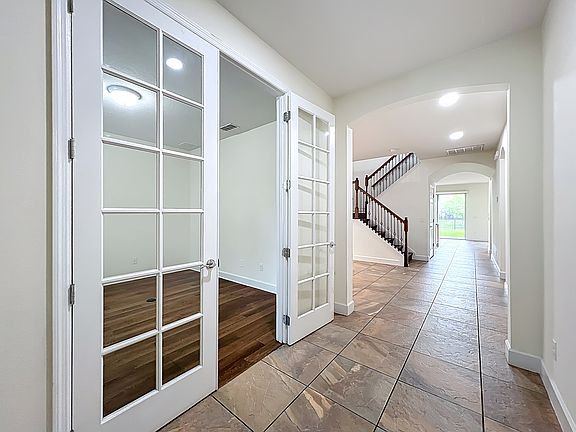 4th image of 11834 Aurelio Ln