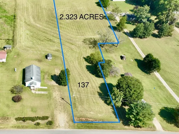 137 Bluegill Ln, Statesville, NC 28625