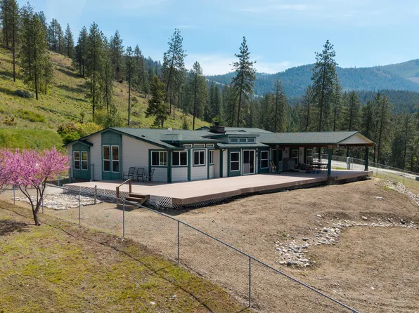 1601 Silver Queen Rd #A, Kettle Falls, WA 99141