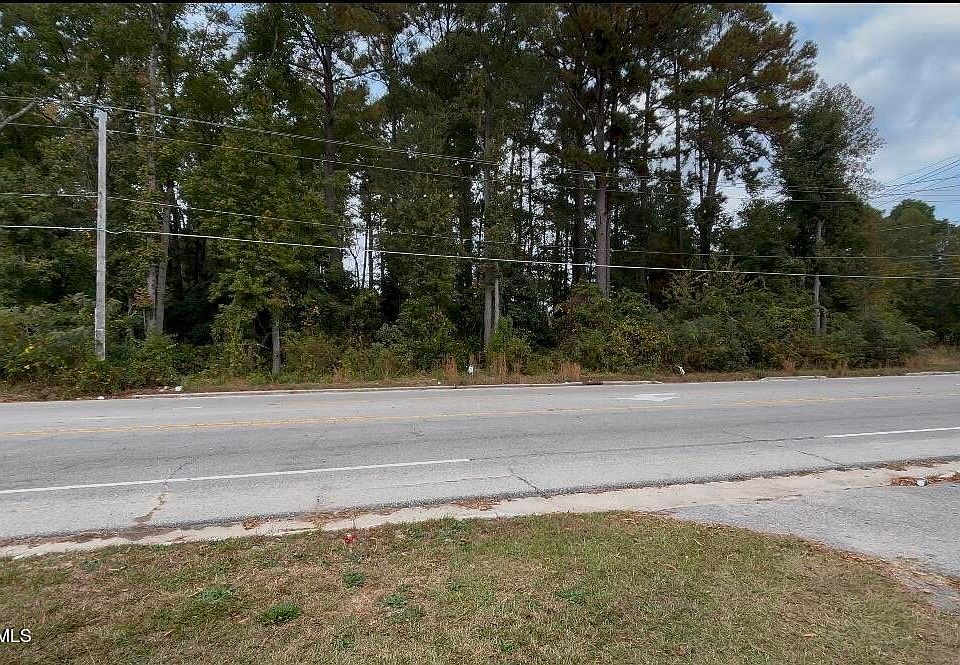 1st image of 804 West Boulevard