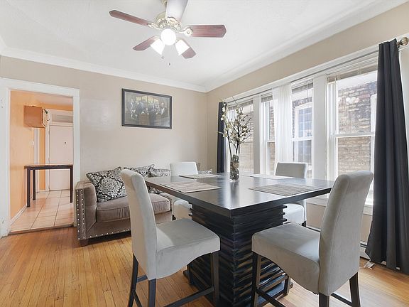 5th image of 1123 N Leamington Ave