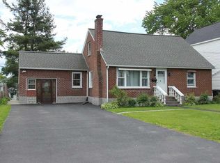 122 Osborne Rd, Albany, NY 12205