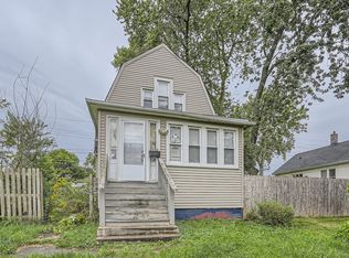 2234 Hervey Ave, North chicago, IL