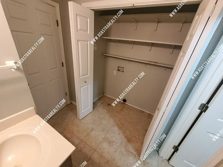 304 N 9th St #B — Photo 22