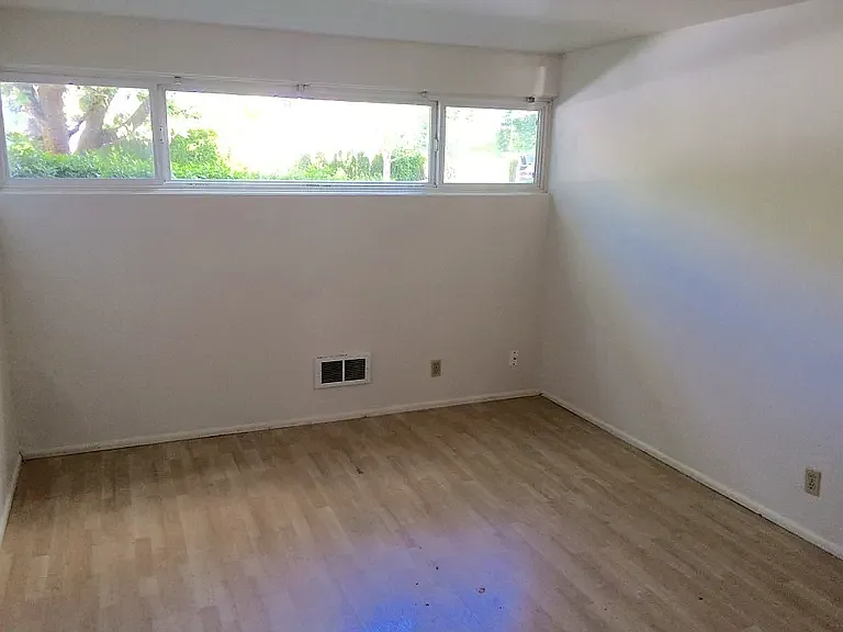 7319 Woodlawn Ave NE #7319 — Photo 9