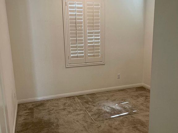 5th image of 7452 Hereford Ln