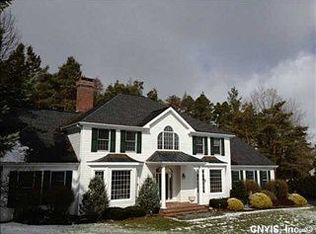 5122 Reis Cir, Manlius, NY 13066