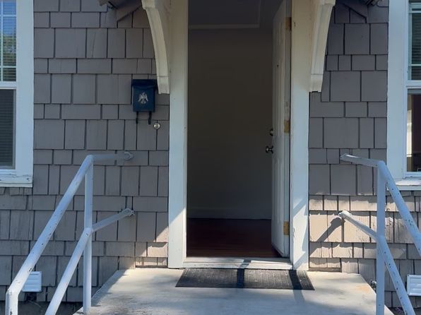 (undisclosed Address)