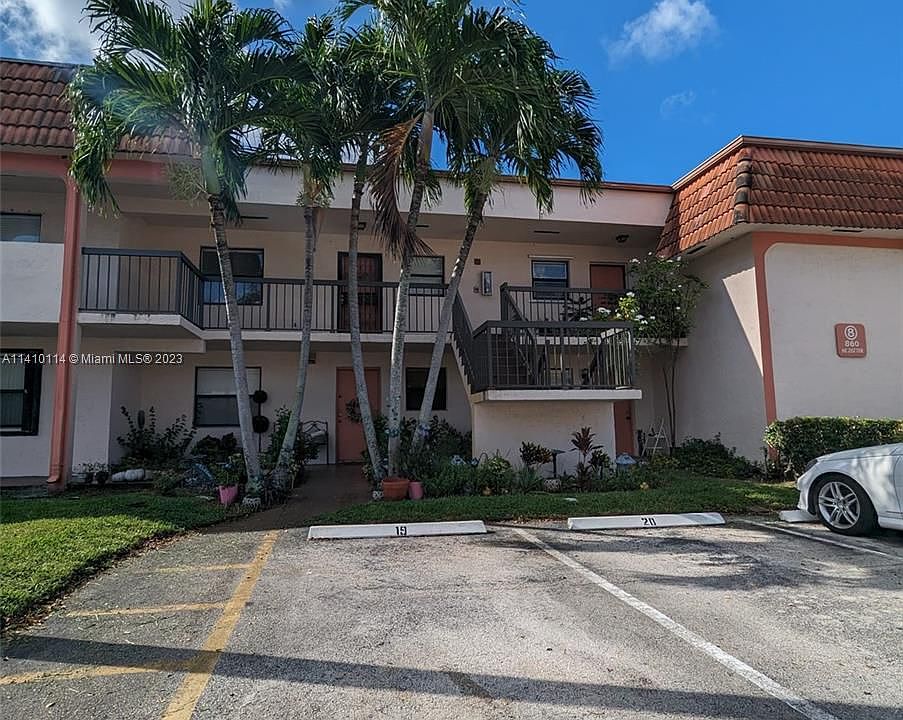 1st image of 860 NE 207th Ter #8205