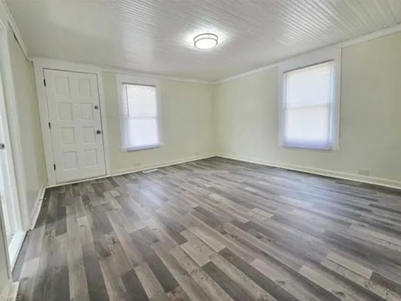 5th image of 1808 Guyer St