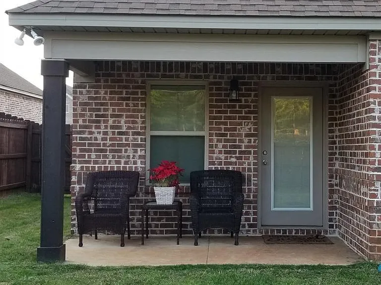 920 Delaney Driveprattville — Photo 2