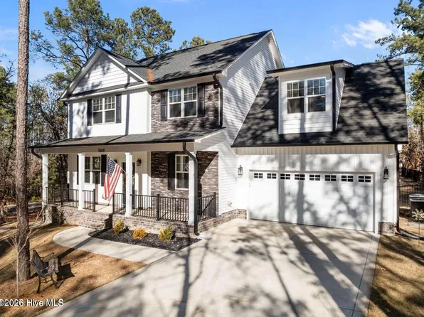 15601 Vista Point Court, Wagram, NC 28396