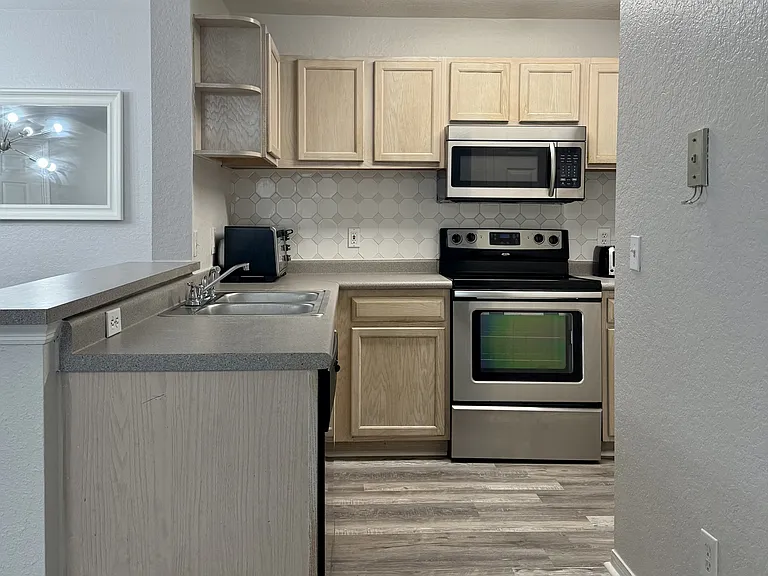 7511 Seurat St #10107 — Photo 6